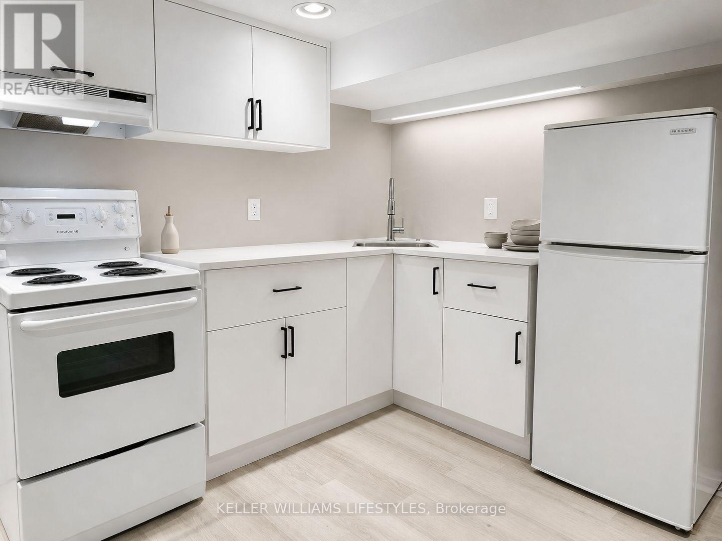 678 Oxford Street E, London East, Ontario  N5Y 3J5 - Photo 2 - X13682974