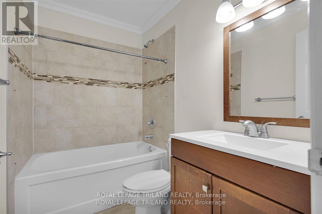 624 Wonderland Road S, London South, Ontario  N6H 4Y8 - Photo 11 - X13683014