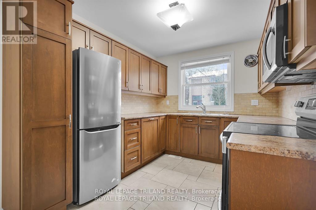 624 Wonderland Road S, London South, Ontario  N6H 4Y8 - Photo 6 - X13683014