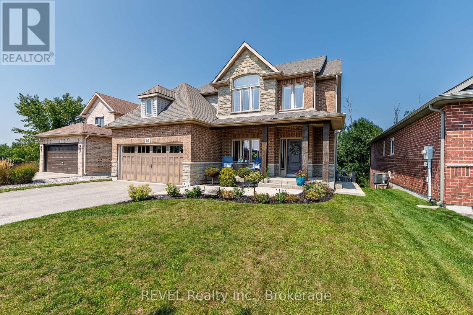 374 Hillsdale Road, Welland, Ontario  L3C 7M2 - Photo 2 - X13683072