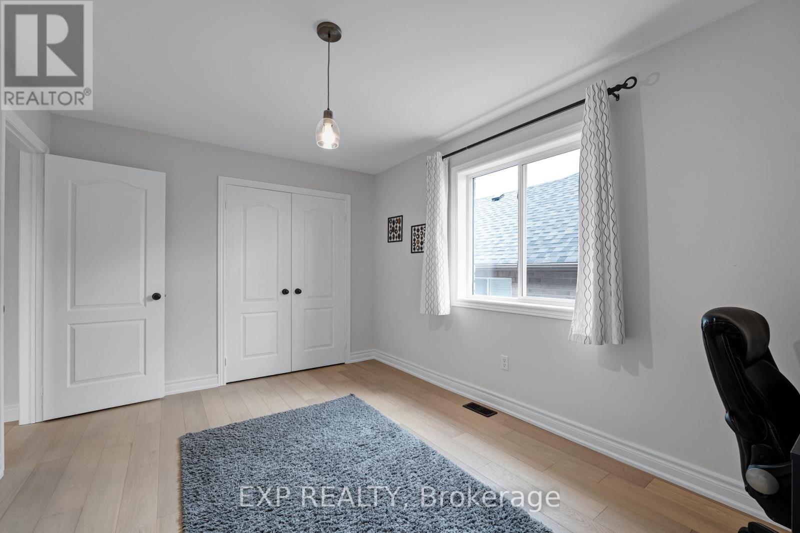 320 Dowson Loop, Newmarket, Ontario  L3X 3G2 - Photo 33 - N13683080