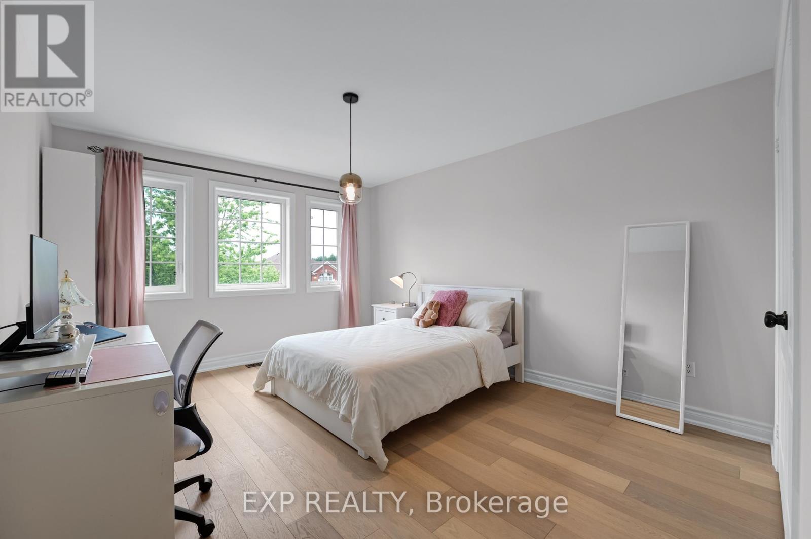 320 Dowson Loop, Newmarket, Ontario  L3X 3G2 - Photo 26 - N13683080