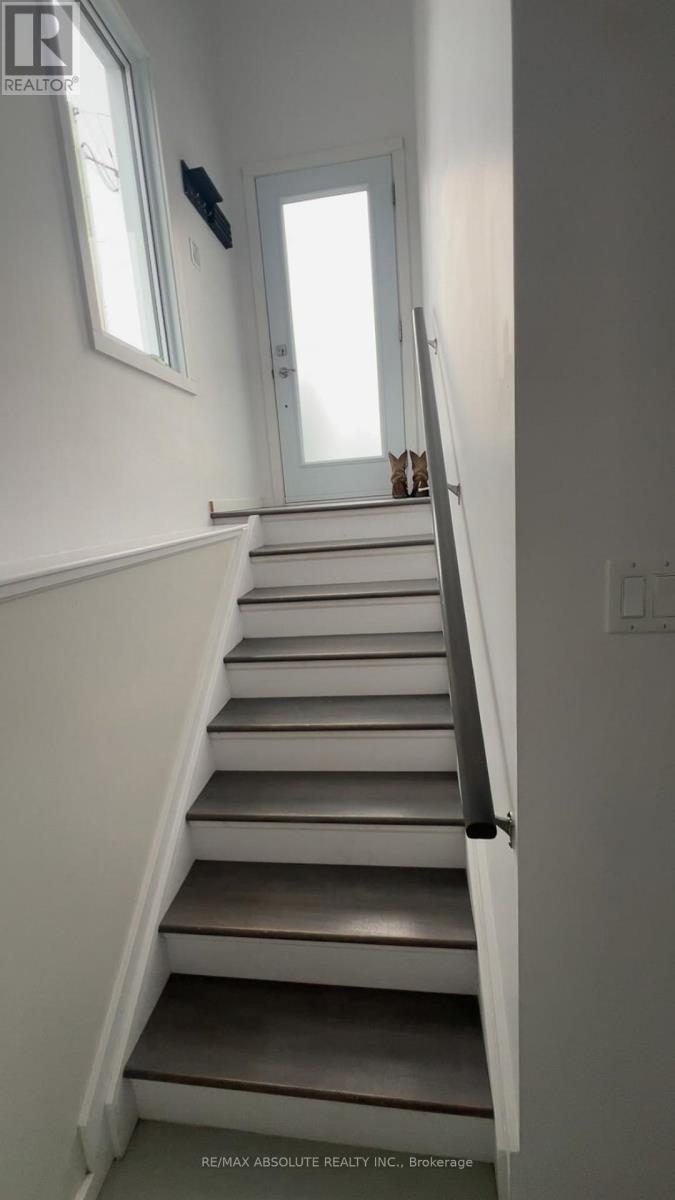 20 St-Palcide Street, Alfred And Plantagenet, Ontario  K0B 1A0 - Photo 2 - X13683102