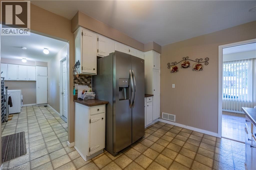 18 Elm Avenue, Hagersville, Ontario  N0A 1H0 - Photo 13 - 40854476