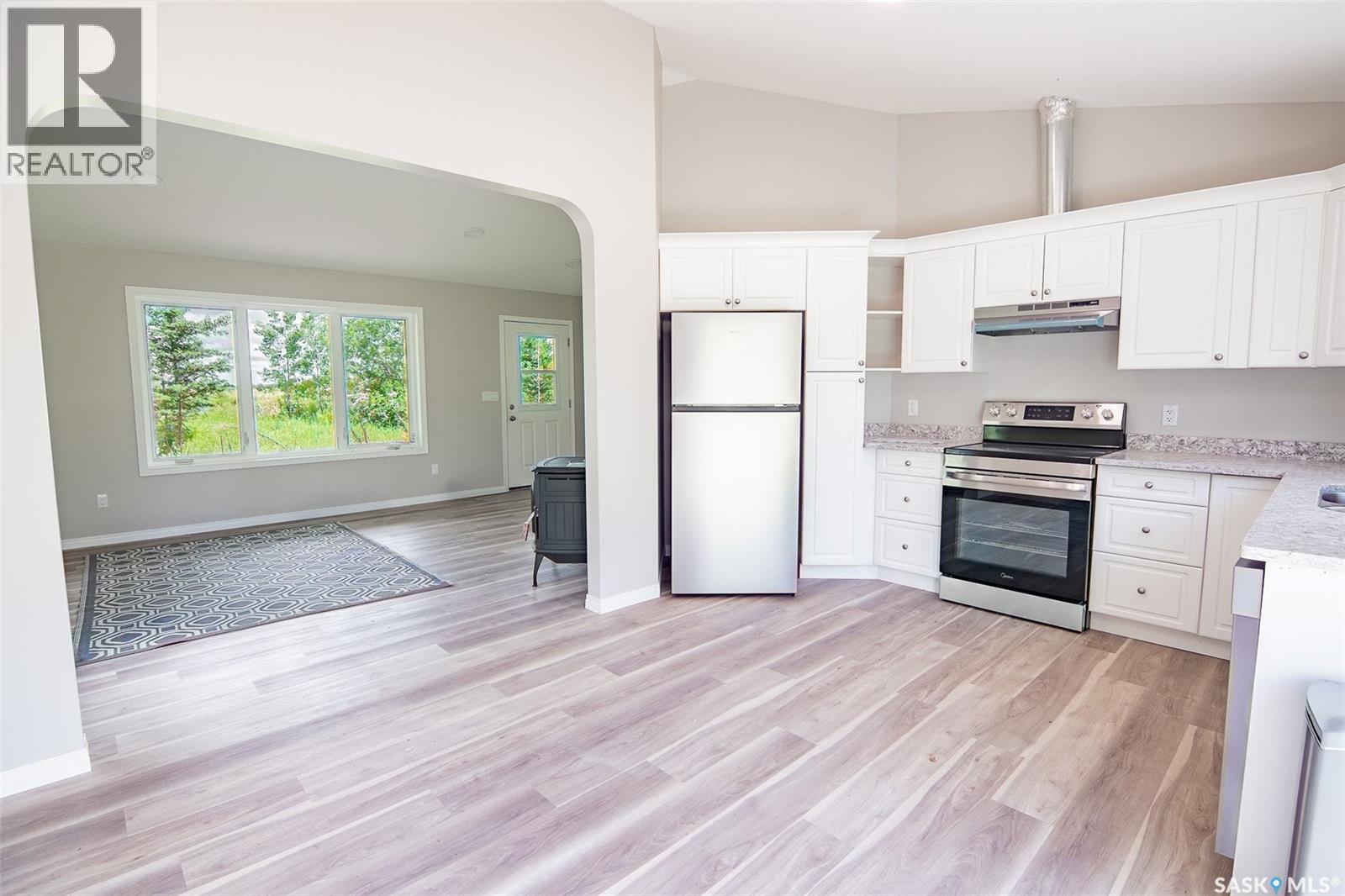 304 Railway Avenue, Garden River Rm No. 490, Saskatchewan  S0J 1T0 - Photo 8 - SK040191