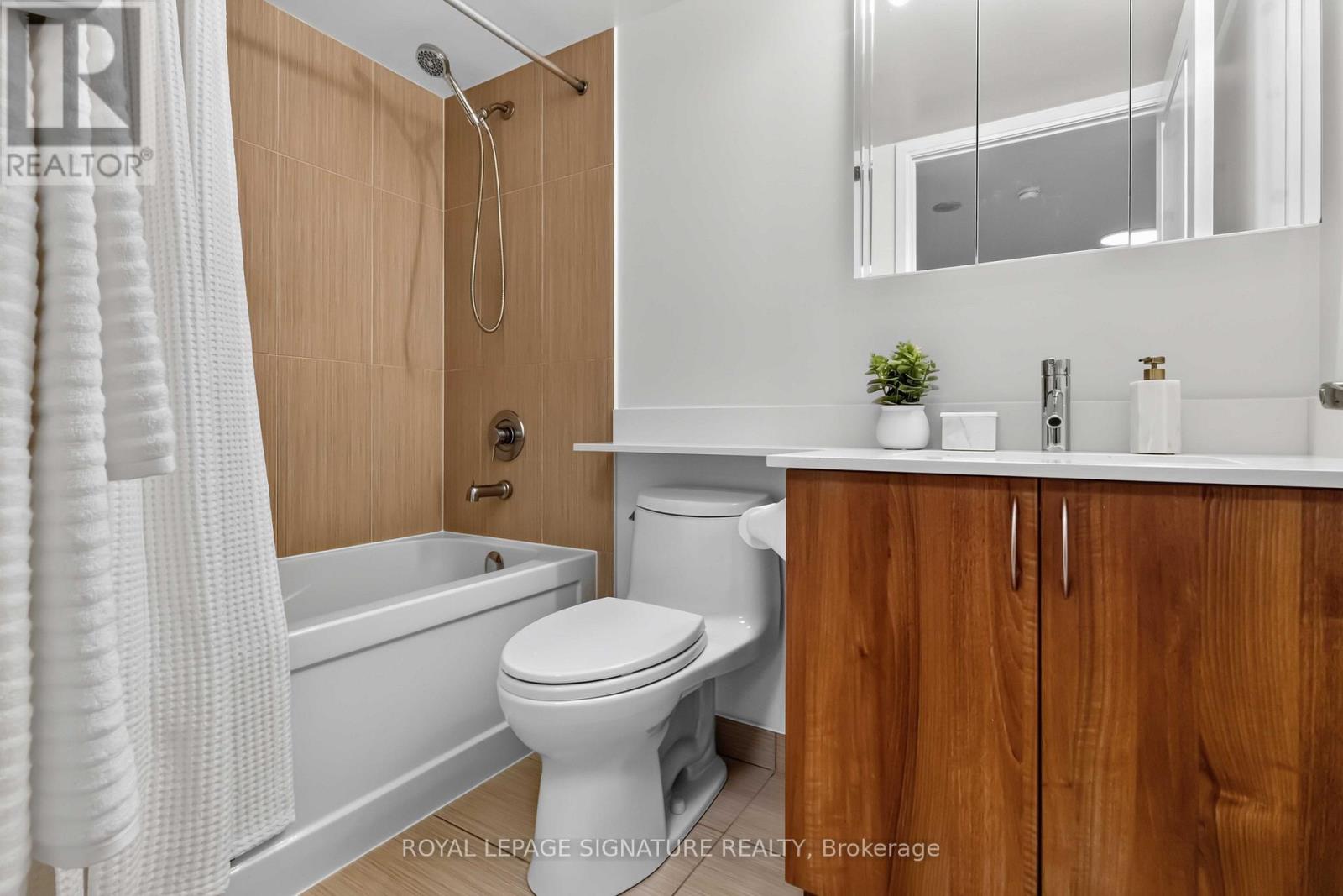 601 - 1 Michael Power Place, Toronto, Ontario  M9A 0A1 - Photo 19 - W13585470
