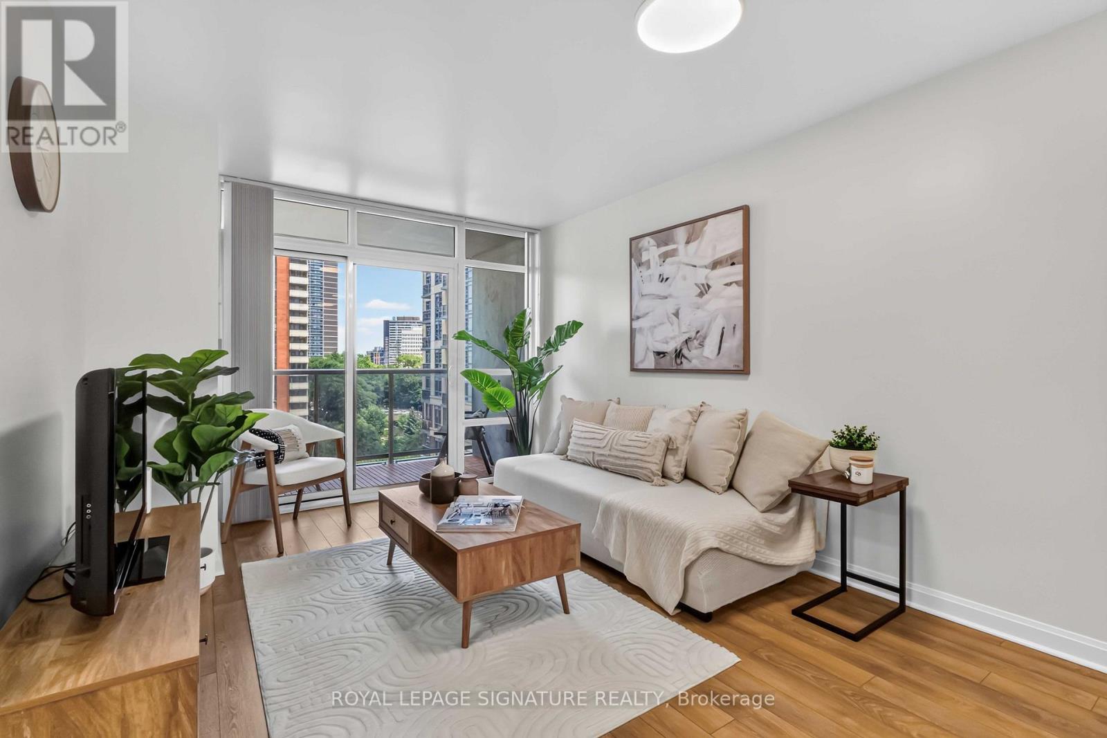 601 - 1 Michael Power Place, Toronto, Ontario  M9A 0A1 - Photo 5 - W13585470
