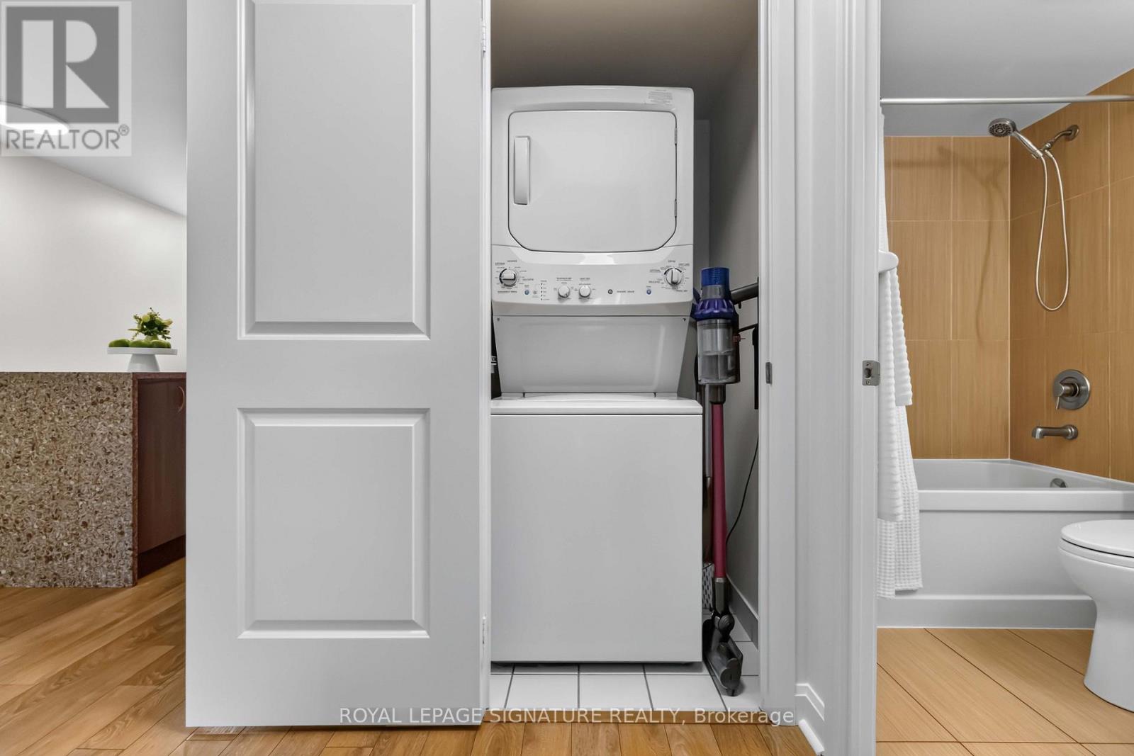 601 - 1 Michael Power Place, Toronto, Ontario  M9A 0A1 - Photo 21 - W13585470