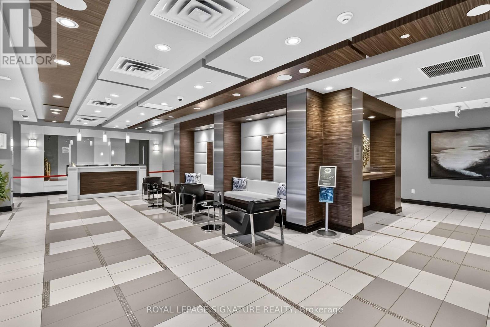 601 - 1 Michael Power Place, Toronto, Ontario  M9A 0A1 - Photo 4 - W13585470