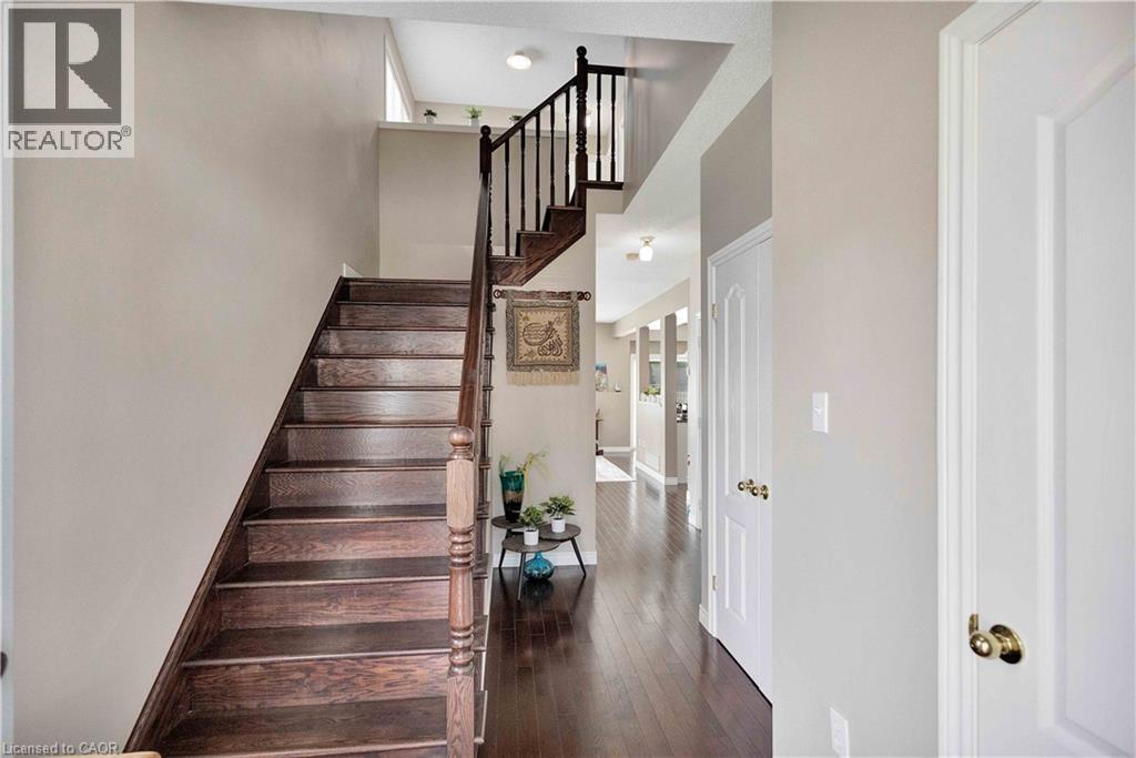 232 Stonehenge Drive Unit# 8, Ancaster, Ontario  L9K 1R5 - Photo 6 - 40856267