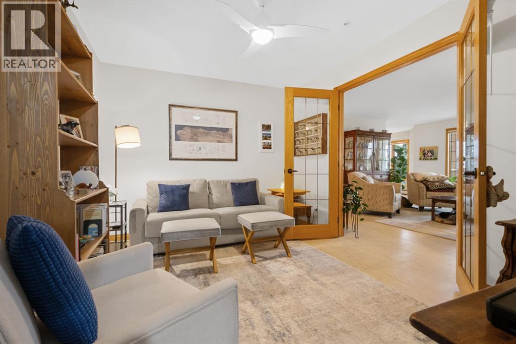 246, 6868 Sierra Morena Boulevard SW, Calgary, Alberta  T3H 3R6 - Photo 8 - A2337768