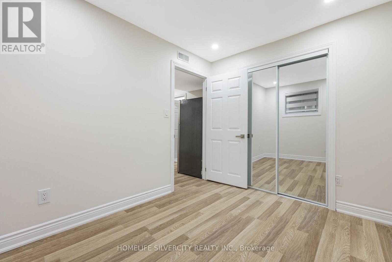 3803 Keenan Crescent, Mississauga, Ontario  L4T 3M1 - Photo 46 - W13682962