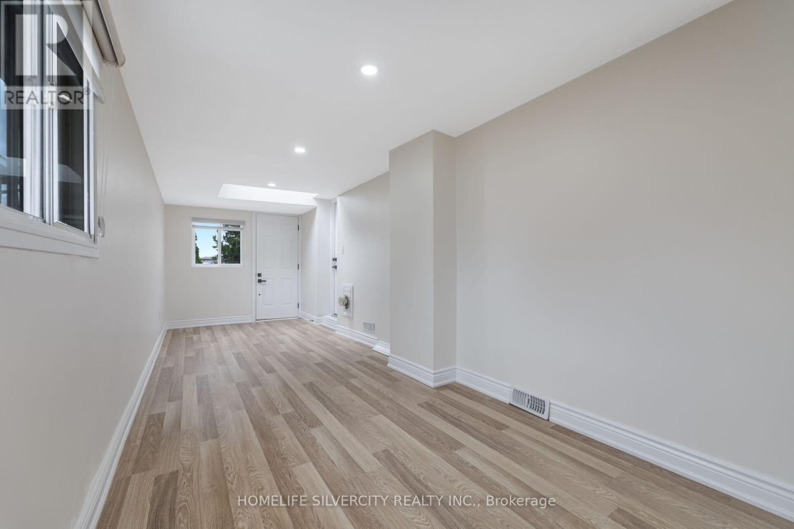 3803 Keenan Crescent, Mississauga, Ontario  L4T 3M1 - Photo 22 - W13682962
