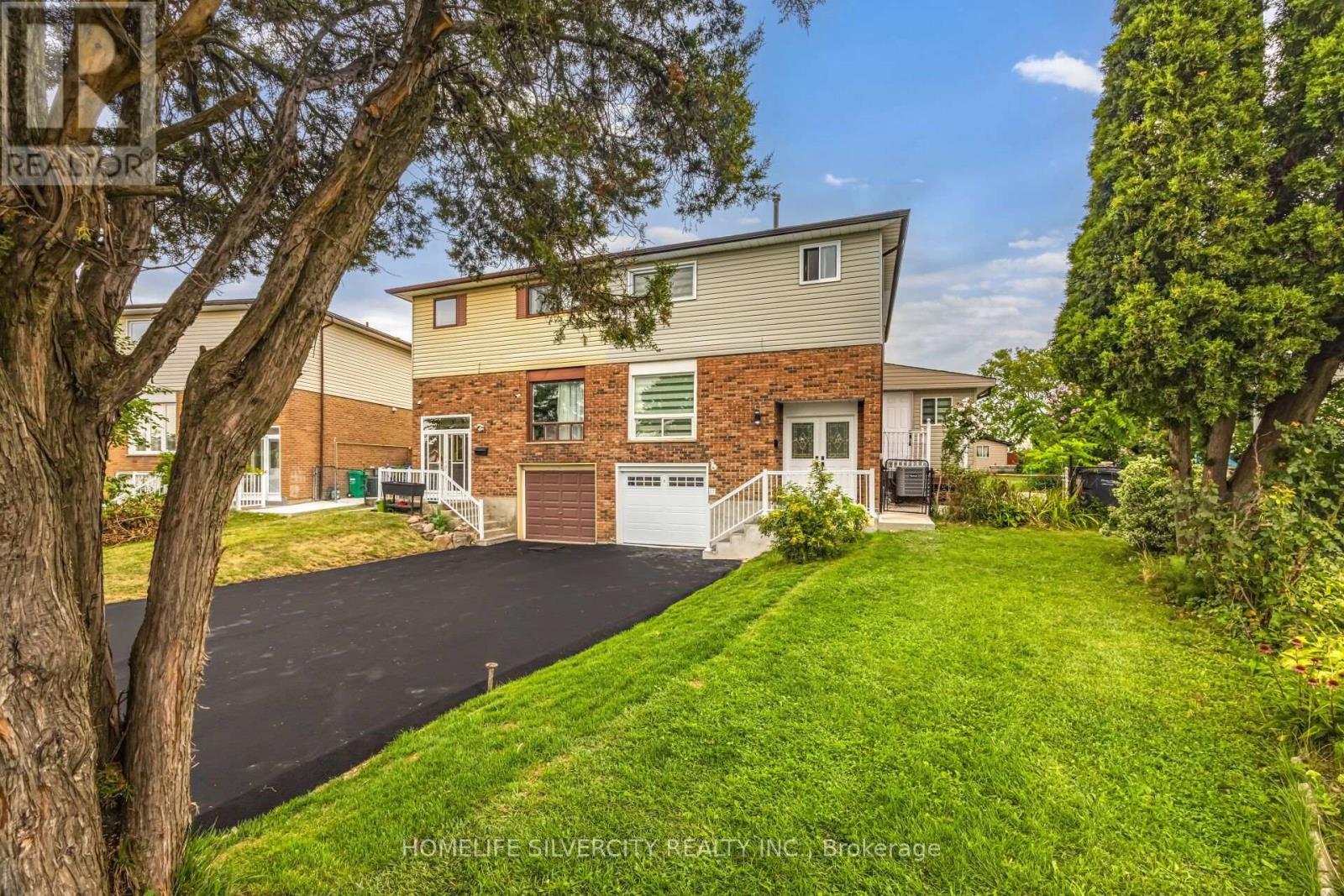 3803 Keenan Crescent, Mississauga, Ontario  L4T 3M1 - Photo 4 - W13682962