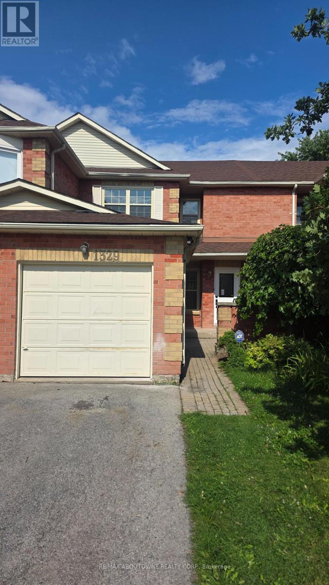 1329 MONTCLAIR DRIVE, Oakville, Ontario