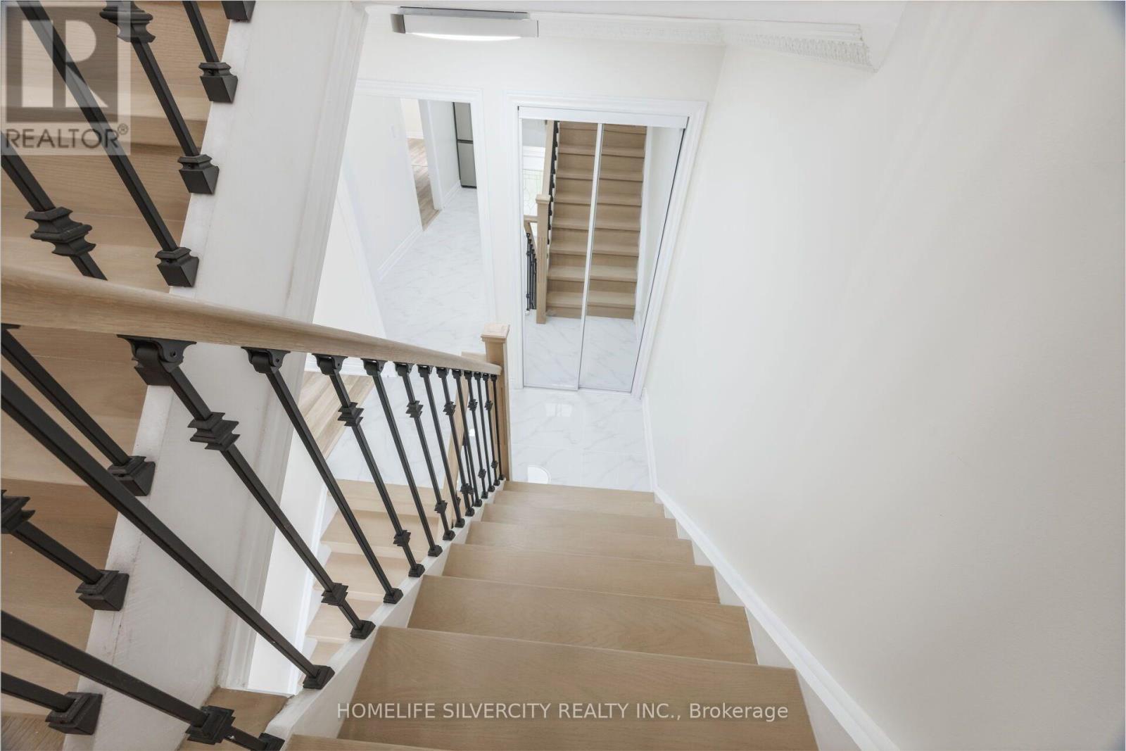 3803 Keenan Crescent, Mississauga, Ontario  L4T 3M1 - Photo 41 - W13682962