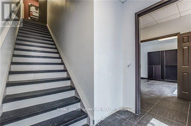 9 - 130 Industry Street, Toronto, Ontario  M6M 5G3 - Photo 3 - W13683000