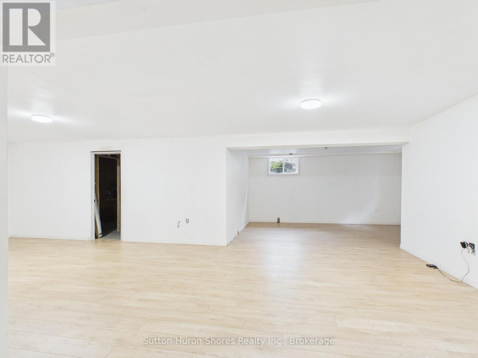 490 Bluewater Drive, Saugeen Shores, Ontario  N0H 2C1 - Photo 18 - X13683060