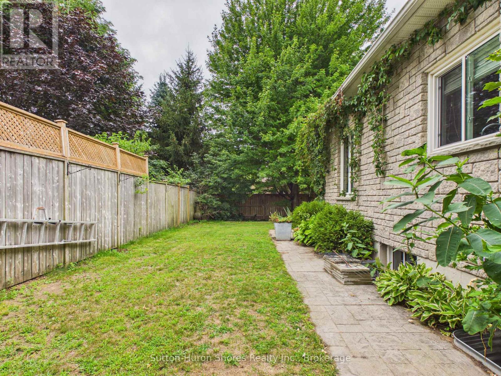 490 Bluewater Drive, Saugeen Shores, Ontario  N0H 2C1 - Photo 26 - X13683060