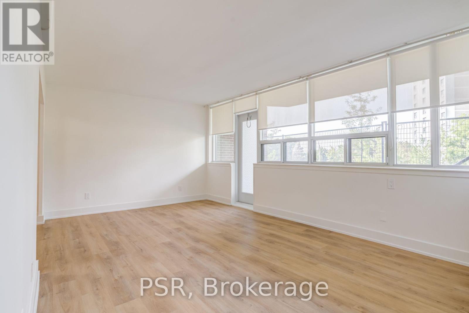 105 - 240 Markland Drive, Toronto, Ontario  M9C 1R3 - Photo 2 - W13683034
