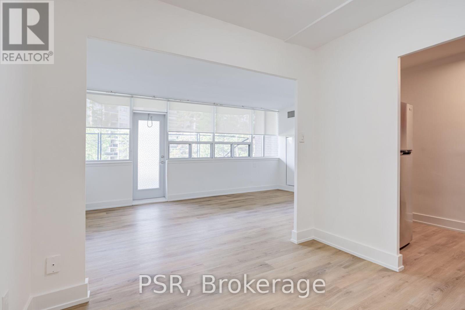 105 - 240 Markland Drive, Toronto, Ontario  M9C 1R3 - Photo 5 - W13683034