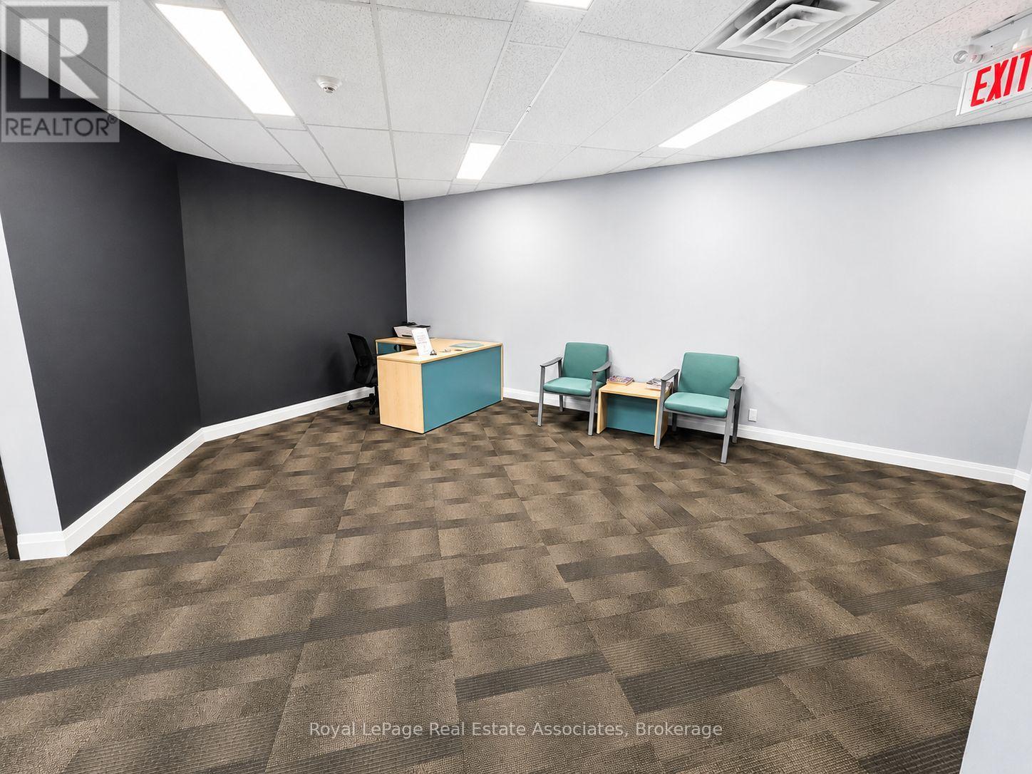 200 - 2233 Argentia Road, Mississauga, Ontario  L5N 2X7 - Photo 2 - W13683078
