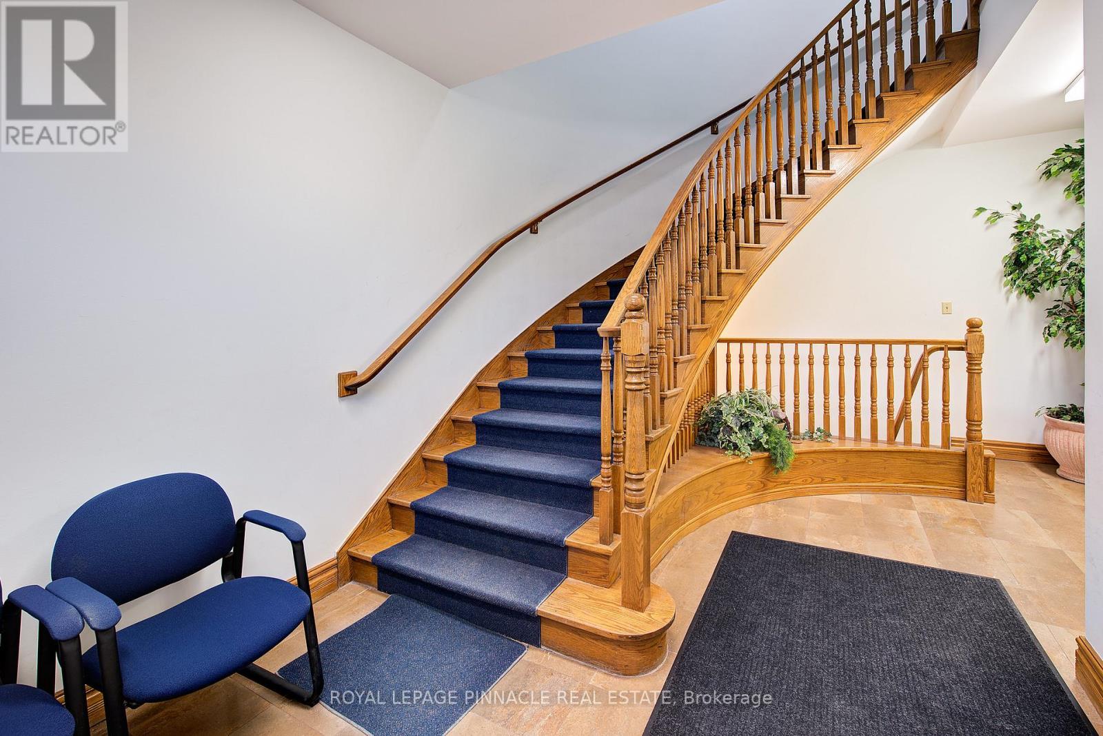 55-309 - 55 Village Centre Place, Mississauga, Ontario  L4Z 1V9 - Photo 3 - W13683076