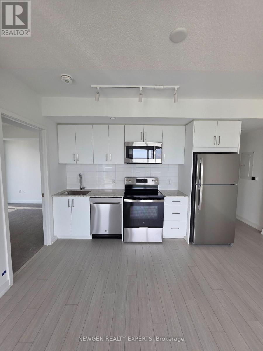 1404 - 4010 Eglinton Avenue W, Toronto, Ontario  M9A 0G5 - Photo 3 - W13683764