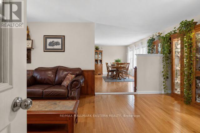 76 Franklin Street, Curve Lake First Nation 35, Ontario  K0L 1R0 - Photo 5 - X13210828