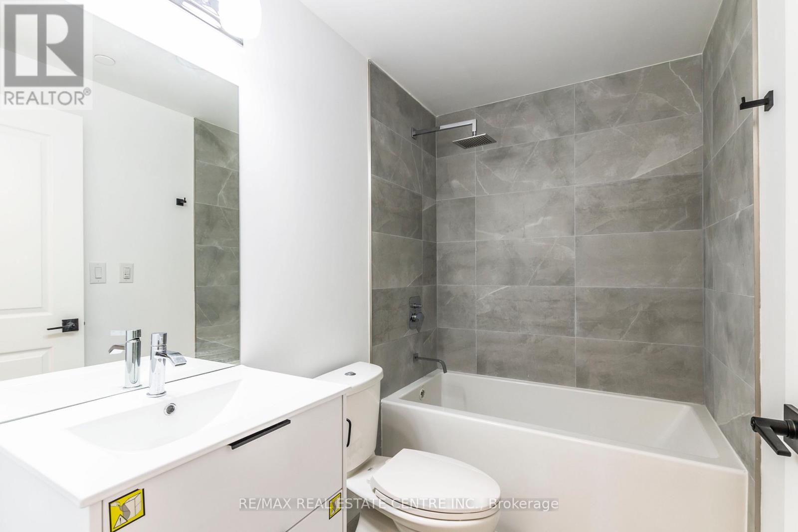 812 - 7 Erie Avenue, Brantford, Ontario  N3S 2E7 - Photo 8 - X13671446