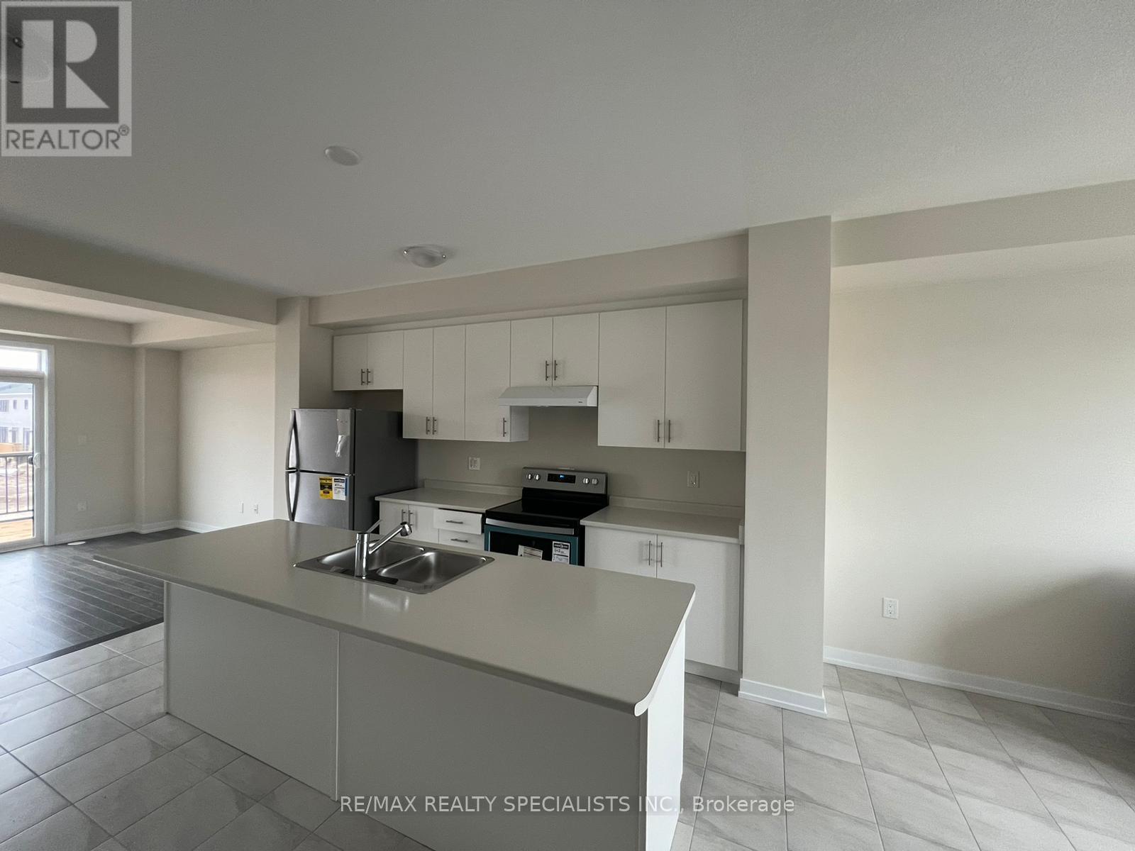 115 Melody Lane, Thorold, Ontario  L3B 0L4 - Photo 5 - X13681946