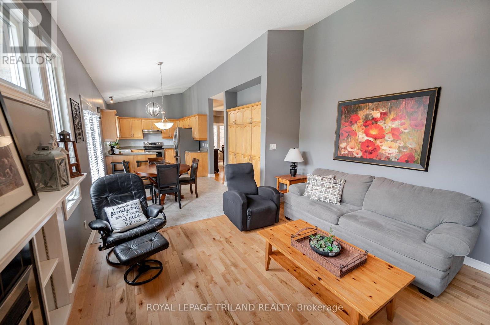 446 South Leaksdale Circle, London South, Ontario  N6M 1K4 - Photo 12 - X13684816
