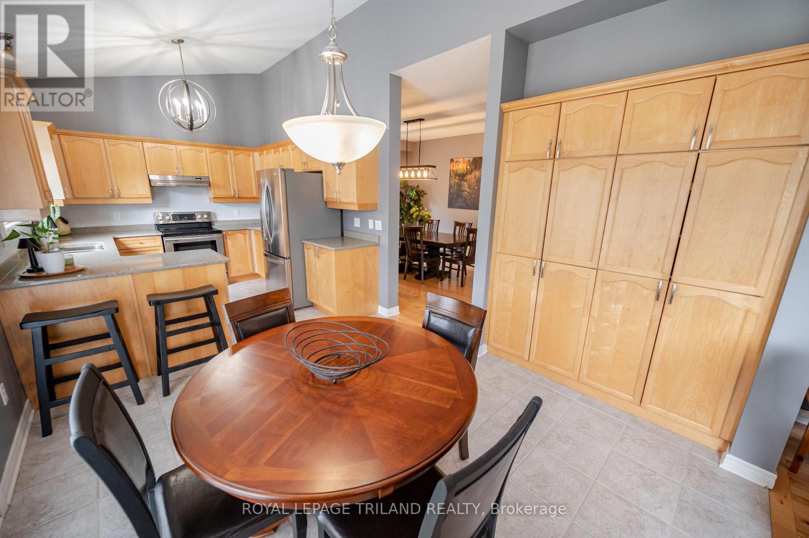 446 South Leaksdale Circle, London South, Ontario  N6M 1K4 - Photo 13 - X13684816