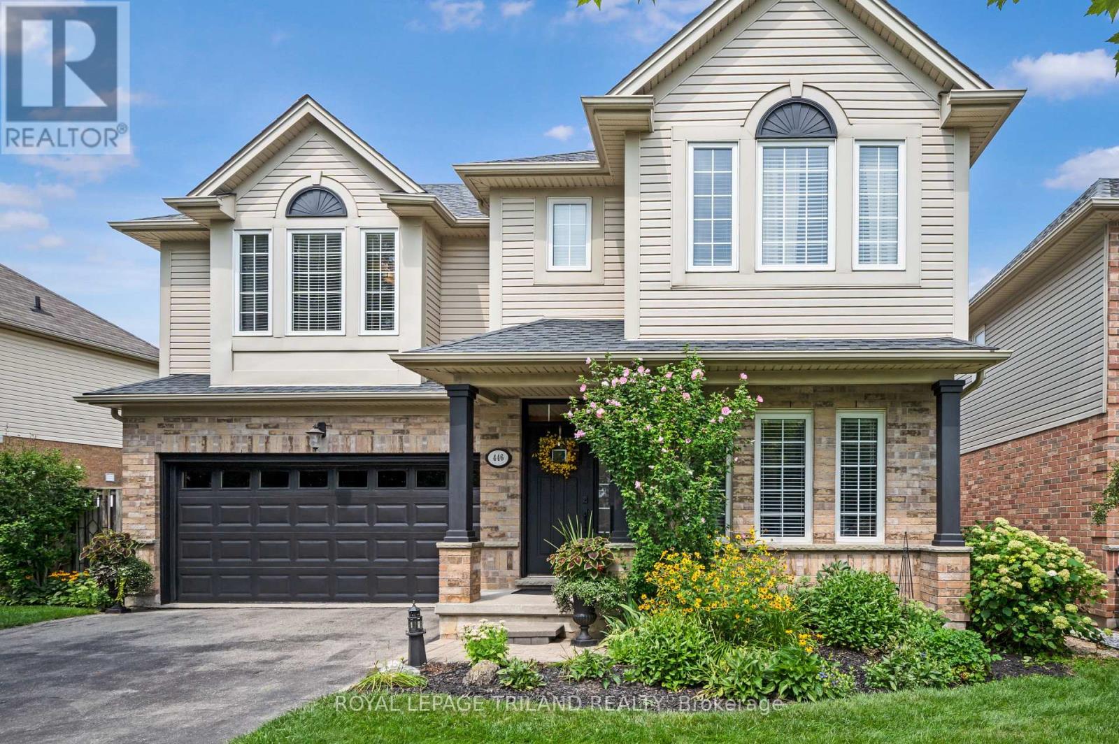 446 South Leaksdale Circle, London South, Ontario  N6M 1K4 - Photo 2 - X13684816
