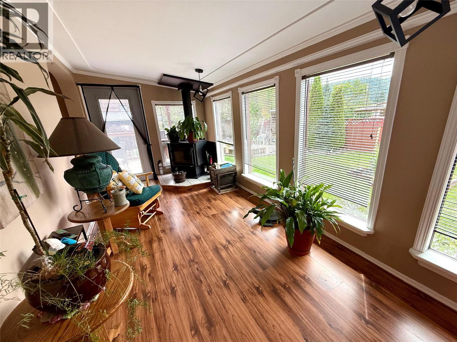1094 Wanjoff Road, Robson, British Columbia  V0G 1X0 - Photo 13 - 10371827