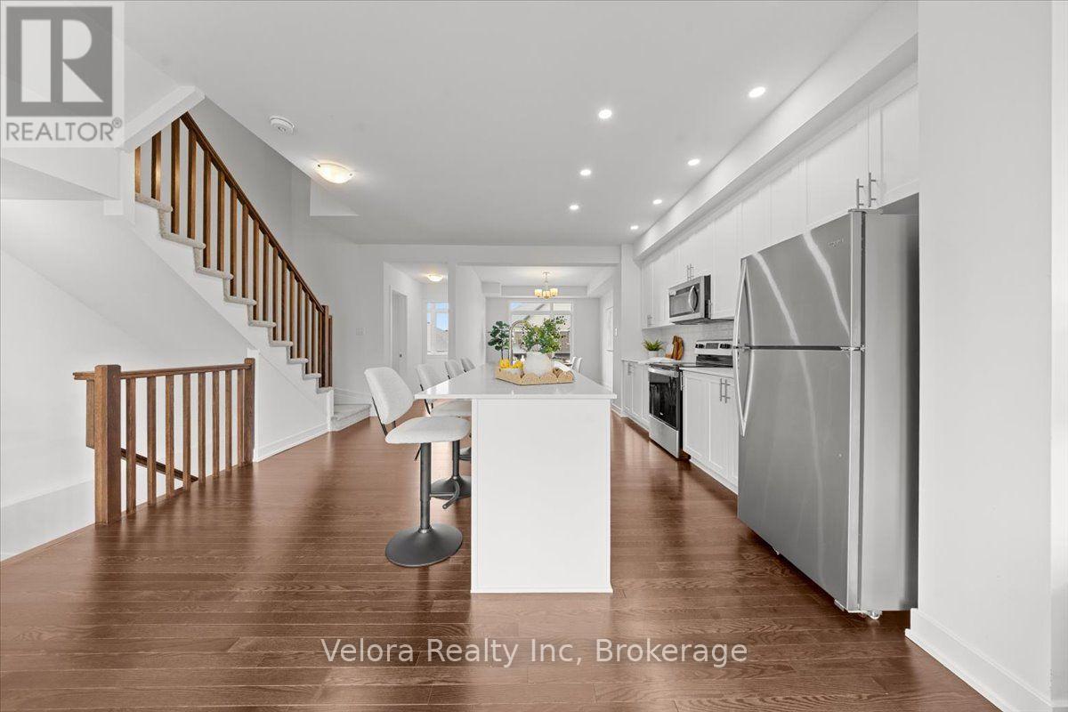 611 Knotridge Street, Ottawa, Ontario  K1W 0M3 - Photo 12 - X13684668
