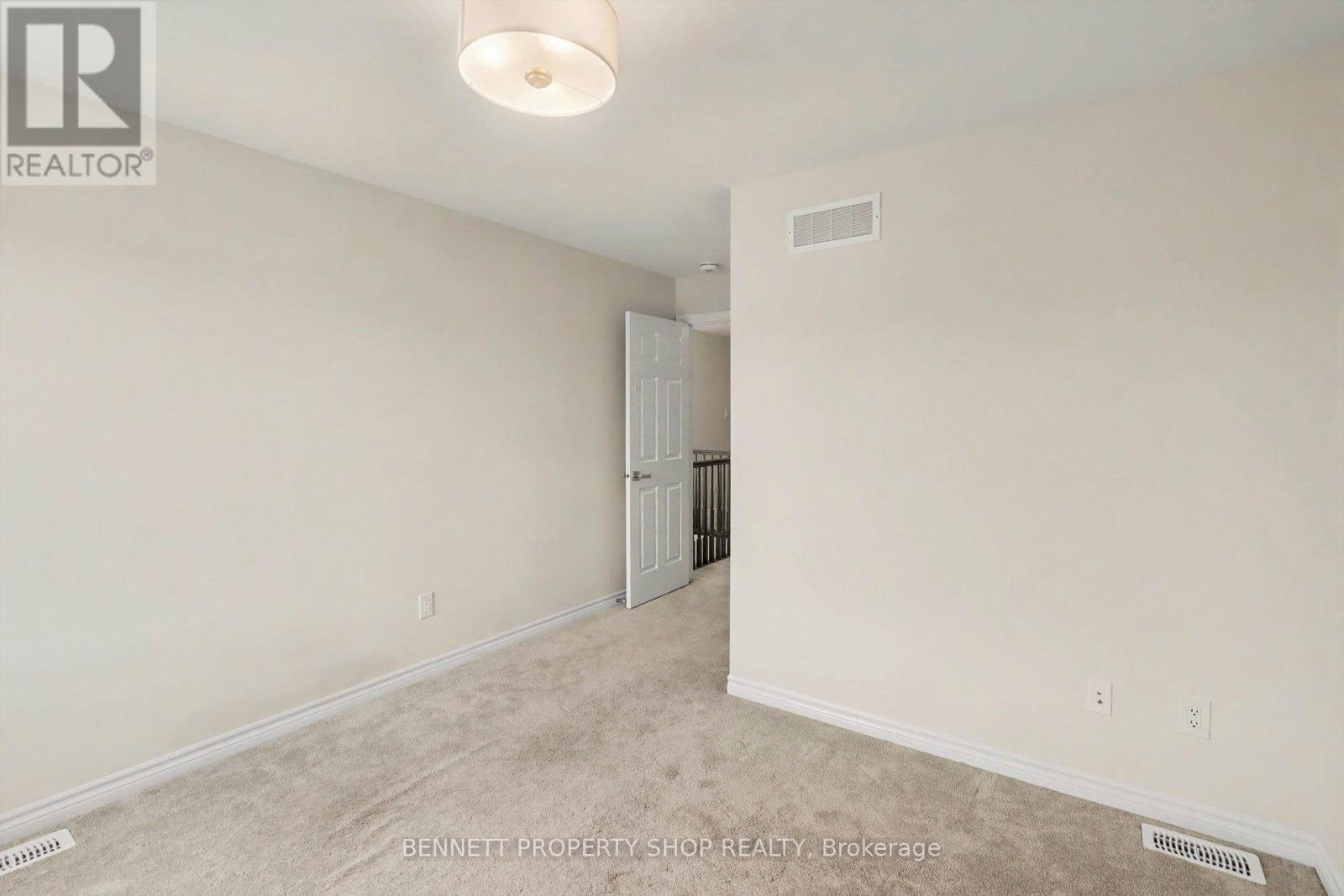 396 Ventoux Avenue, Ottawa, Ontario  K4A 5L9 - Photo 20 - X13684786