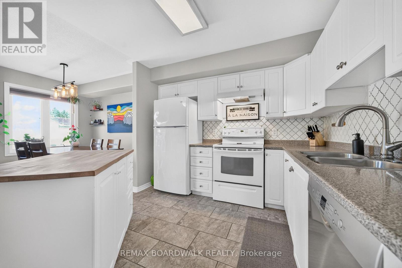 109 Raina Way, North Grenville, Ontario  K0G 1J0 - Photo 11 - X13684804