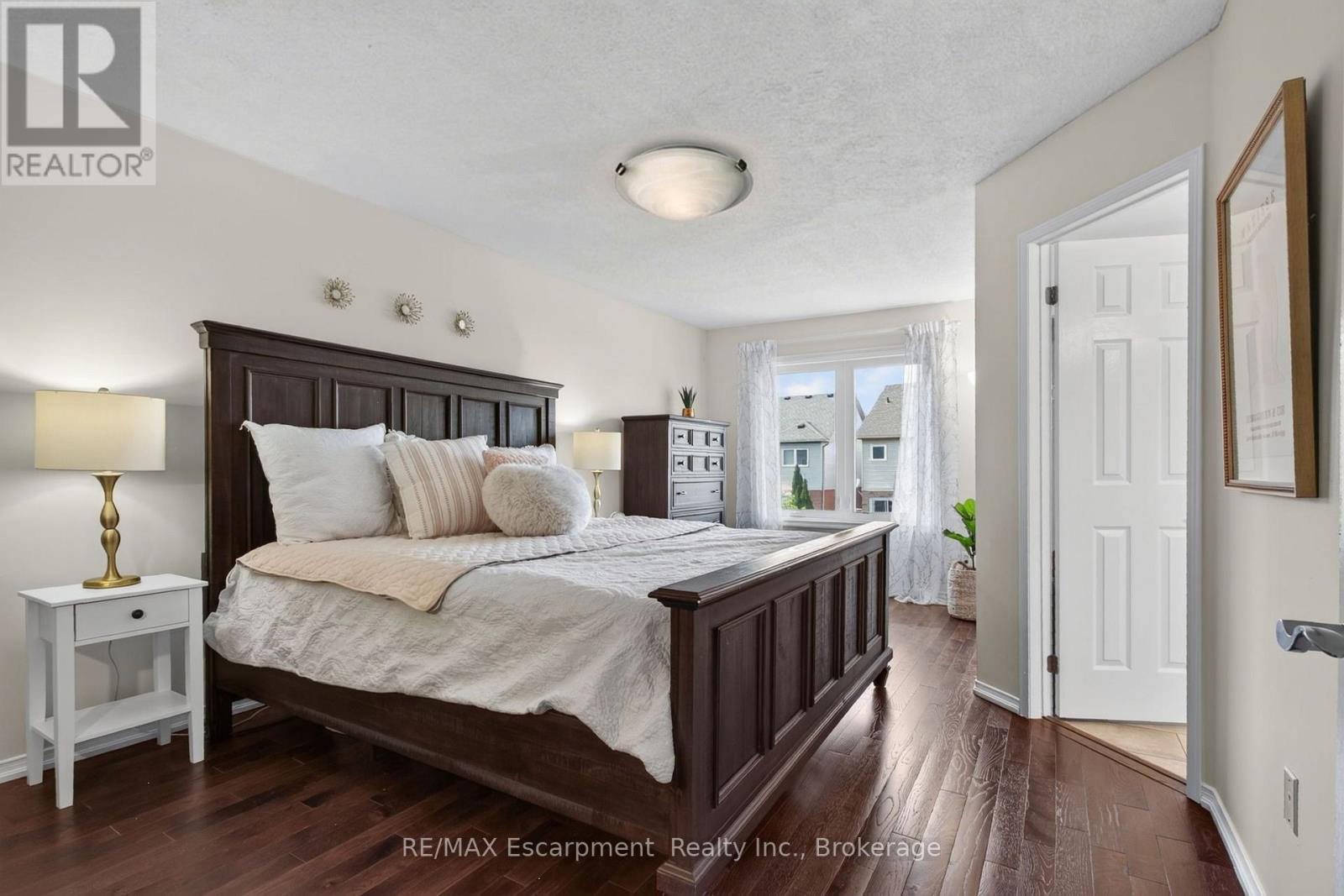 5143 Lampman Avenue, Burlington, Ontario  L7L 6K1 - Photo 26 - W13684868