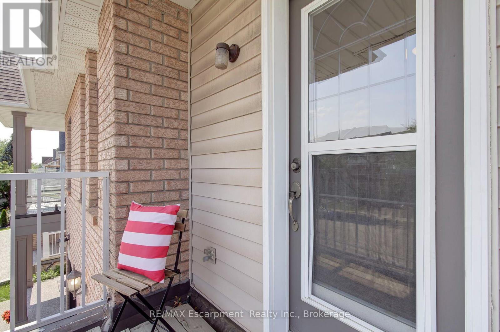 5143 Lampman Avenue, Burlington, Ontario  L7L 6K1 - Photo 34 - W13684868