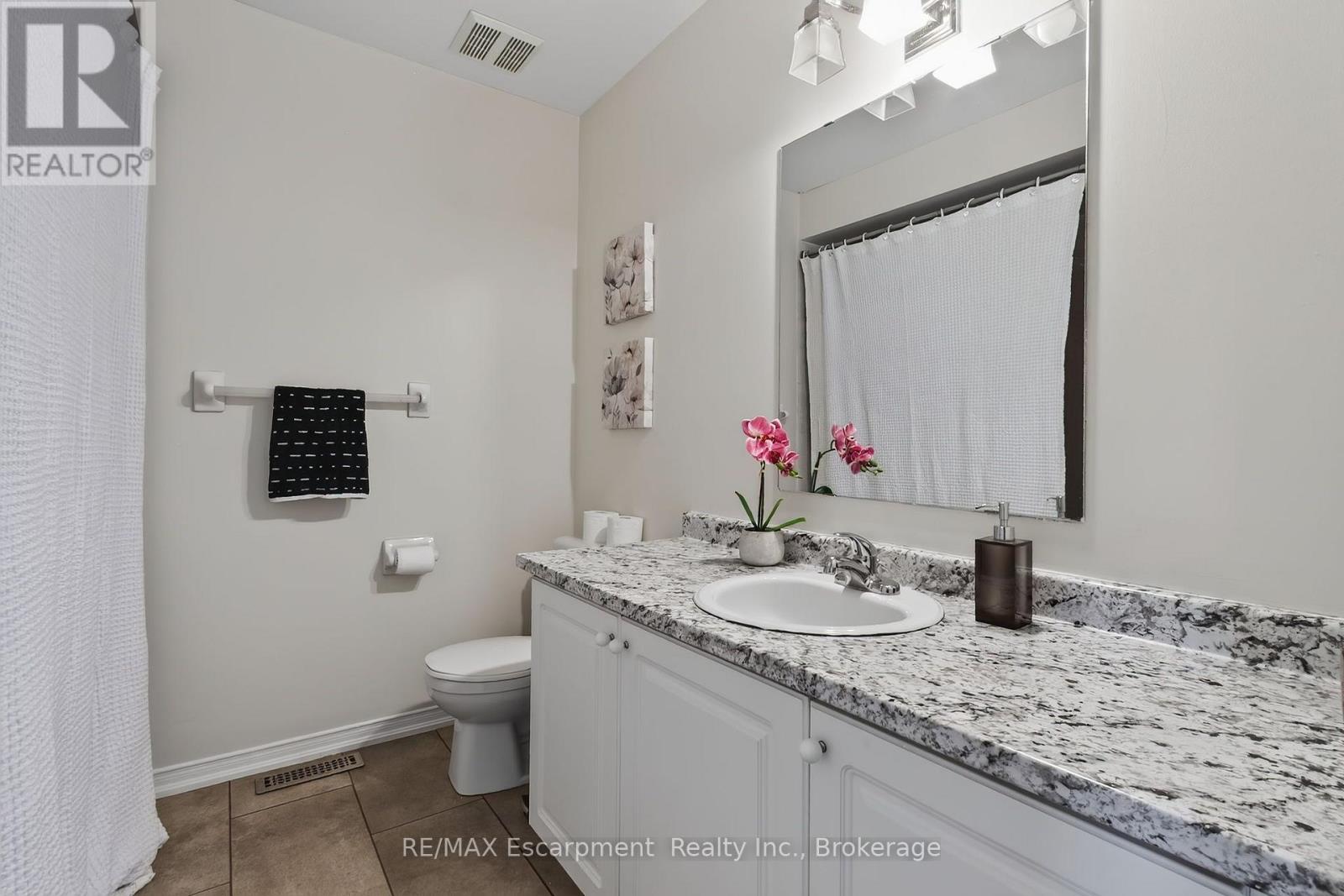 5143 Lampman Avenue, Burlington, Ontario  L7L 6K1 - Photo 36 - W13684868