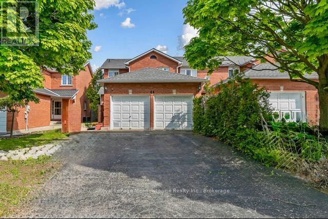 44 Corbett Street, Cambridge, Ontario  N1T 1V5 - Photo 2 - X13684724