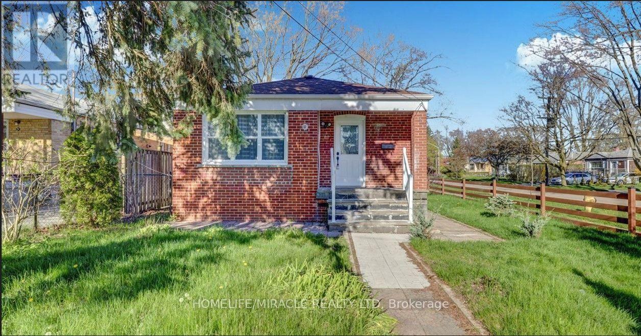 Main Floor - 1 Homestead Road, Toronto, Ontario  M1E 3R8 - Photo 1 - E13683412
