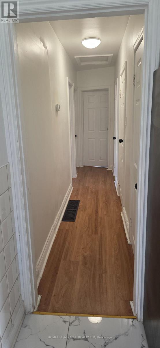 Main Floor - 1 Homestead Road, Toronto, Ontario  M1E 3R8 - Photo 6 - E13683412