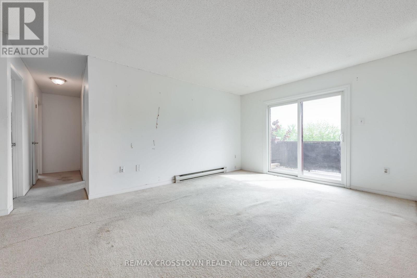 303 - 1 Quail Crescent, Barrie, Ontario  L4N 6W9 - Photo 15 - S13470902