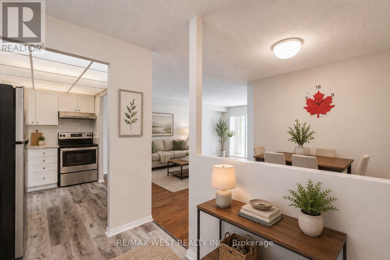 610 - 115 Hillcrest Avenue, Mississauga, Ontario L5B 3Y9 - Photo 4 - W13528374