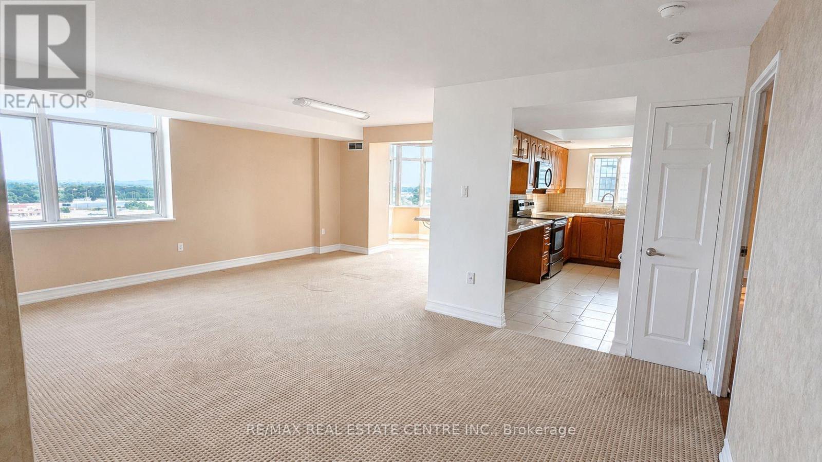 1515 - 300 Webb Drive, Mississauga, Ontario  L5B 3W3 - Photo 5 - W13660046