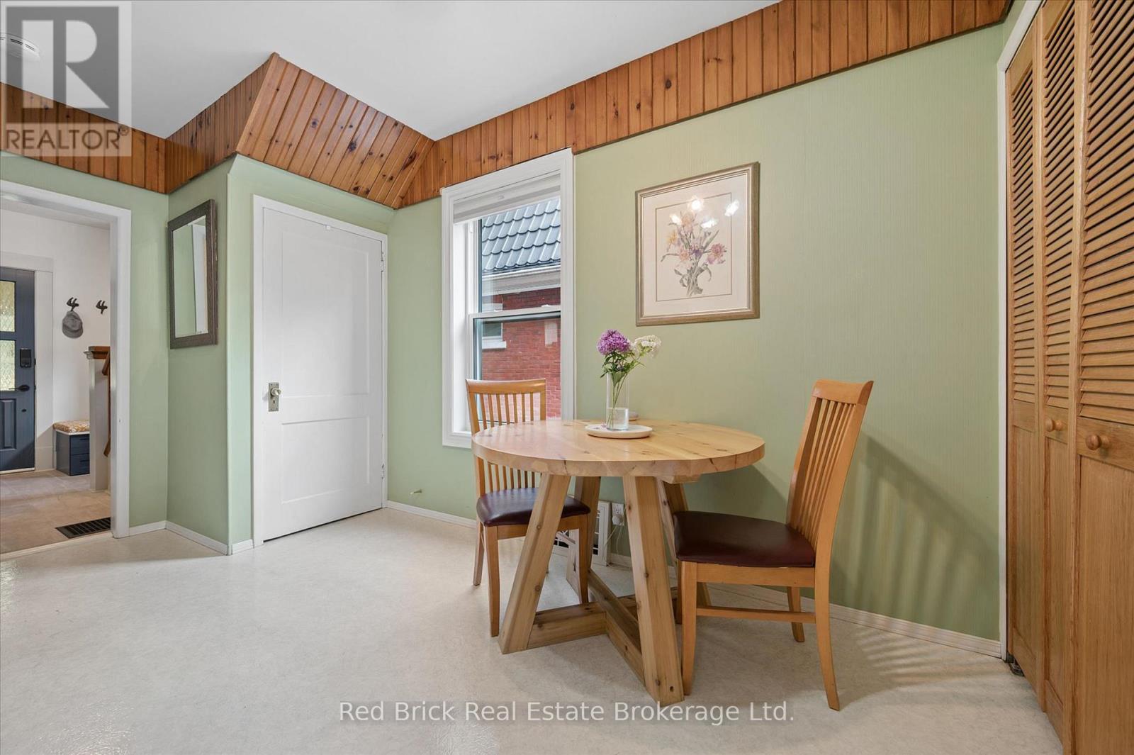 163 Perth Street, Stratford, Ontario  N5A 3Y3 - Photo 12 - X13684826
