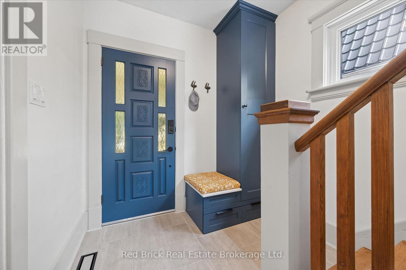 163 Perth Street, Stratford, Ontario  N5A 3Y3 - Photo 5 - X13684826