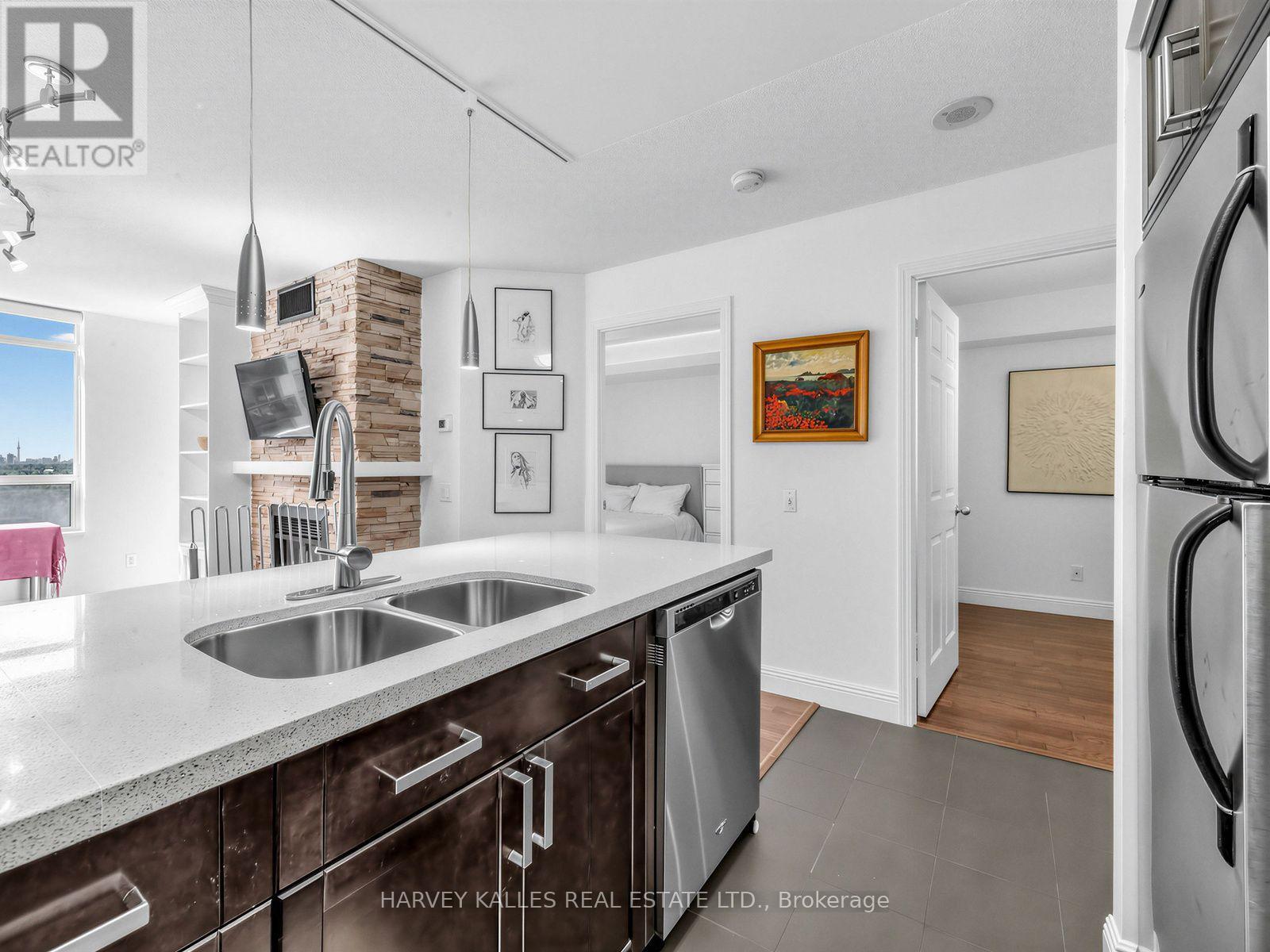1815 - 153 Beecroft Road, Toronto, Ontario  M2N 7C5 - Photo 9 - C13684776